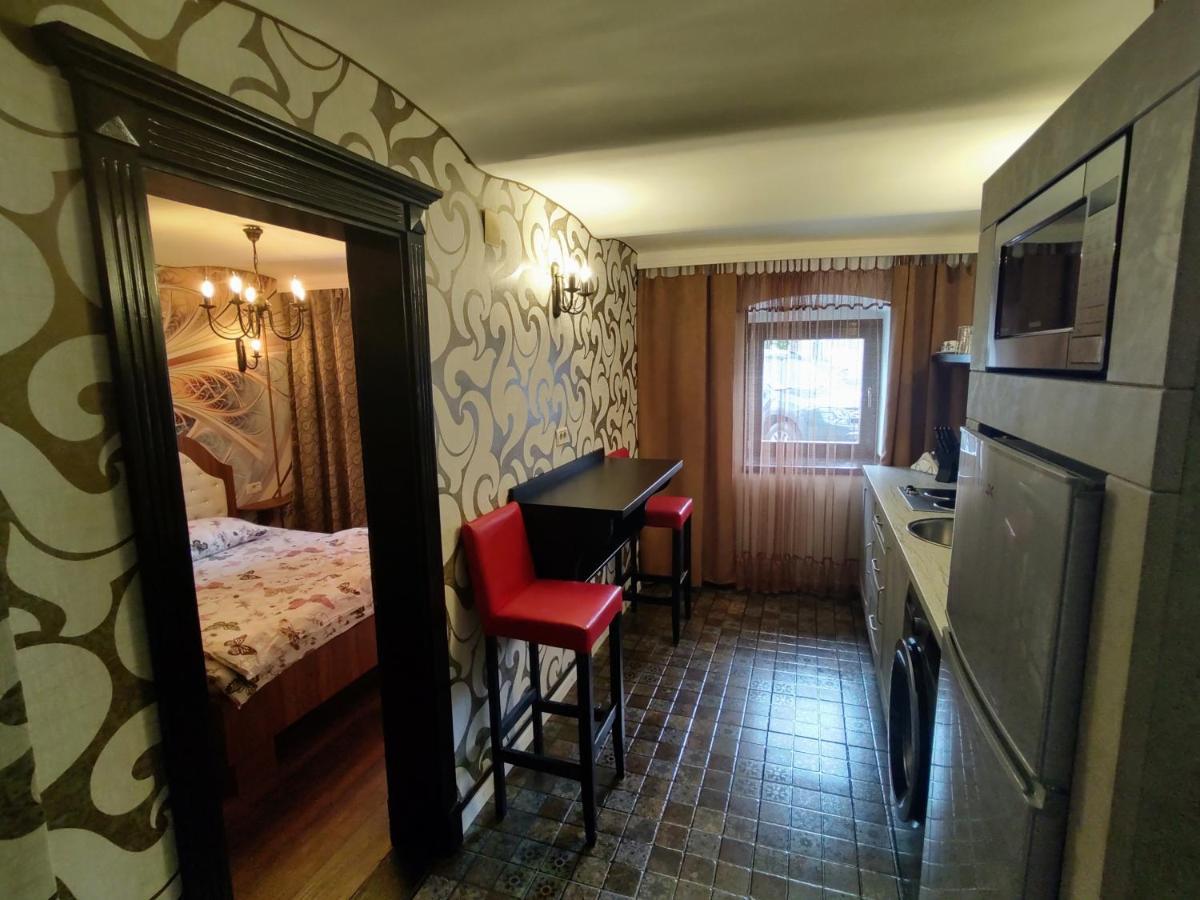 Cezari Aparthotel บราชอฟ ภายนอก รูปภาพ