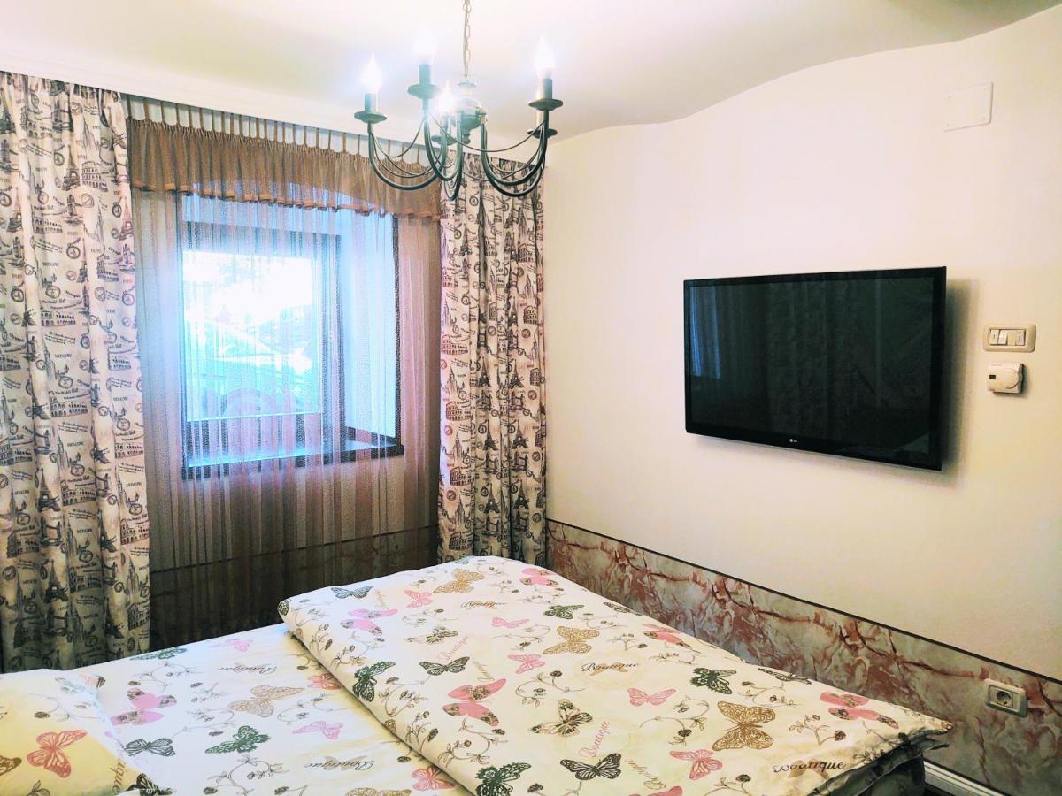 Cezari Aparthotel บราชอฟ ภายนอก รูปภาพ