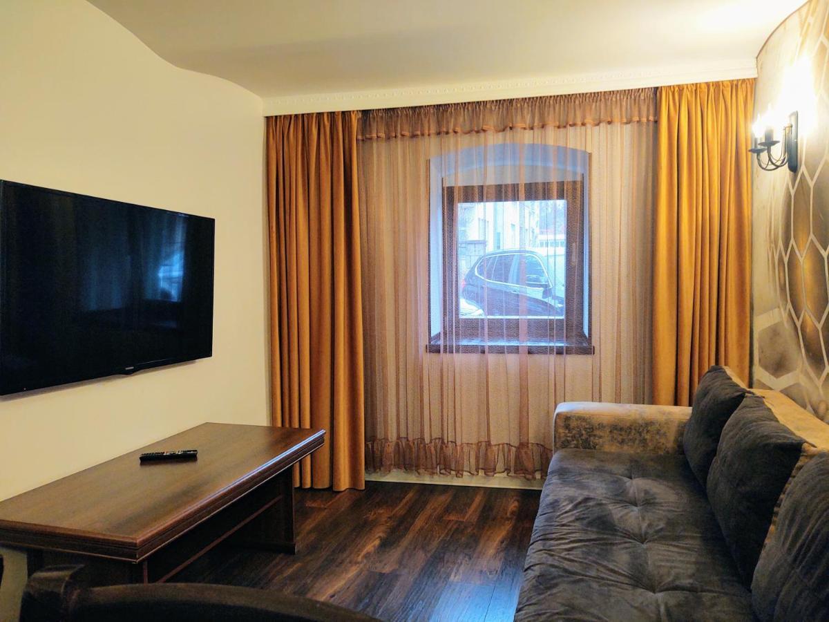 Cezari Aparthotel บราชอฟ ภายนอก รูปภาพ