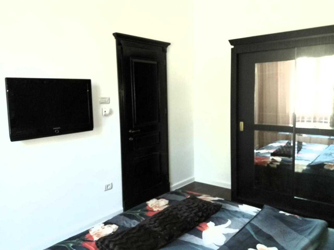 Cezari Aparthotel บราชอฟ ภายนอก รูปภาพ
